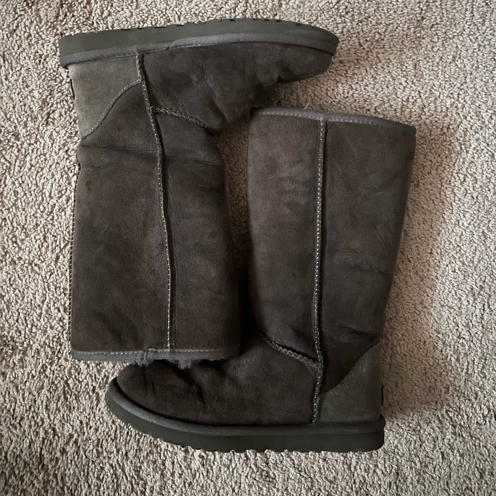 Grey full length uggs